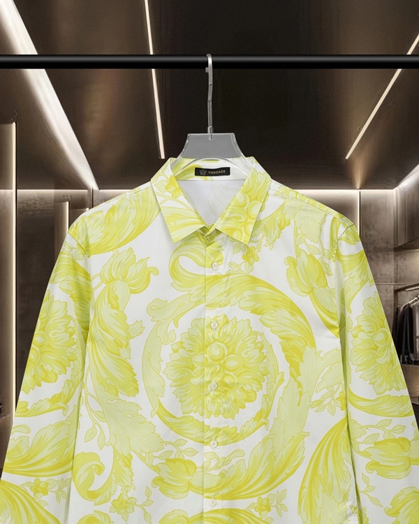 ブランドシャツ側面デザイン